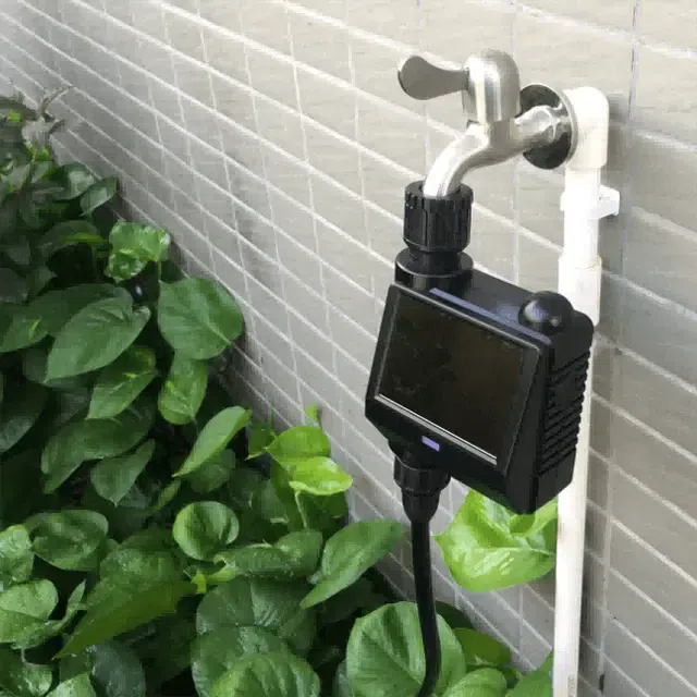 Temporizador de agua de jardín de energía solar 