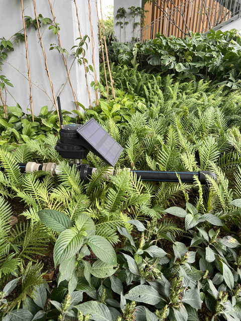 Temporizador de agua de riego automático para granjas de jardín con energía solar